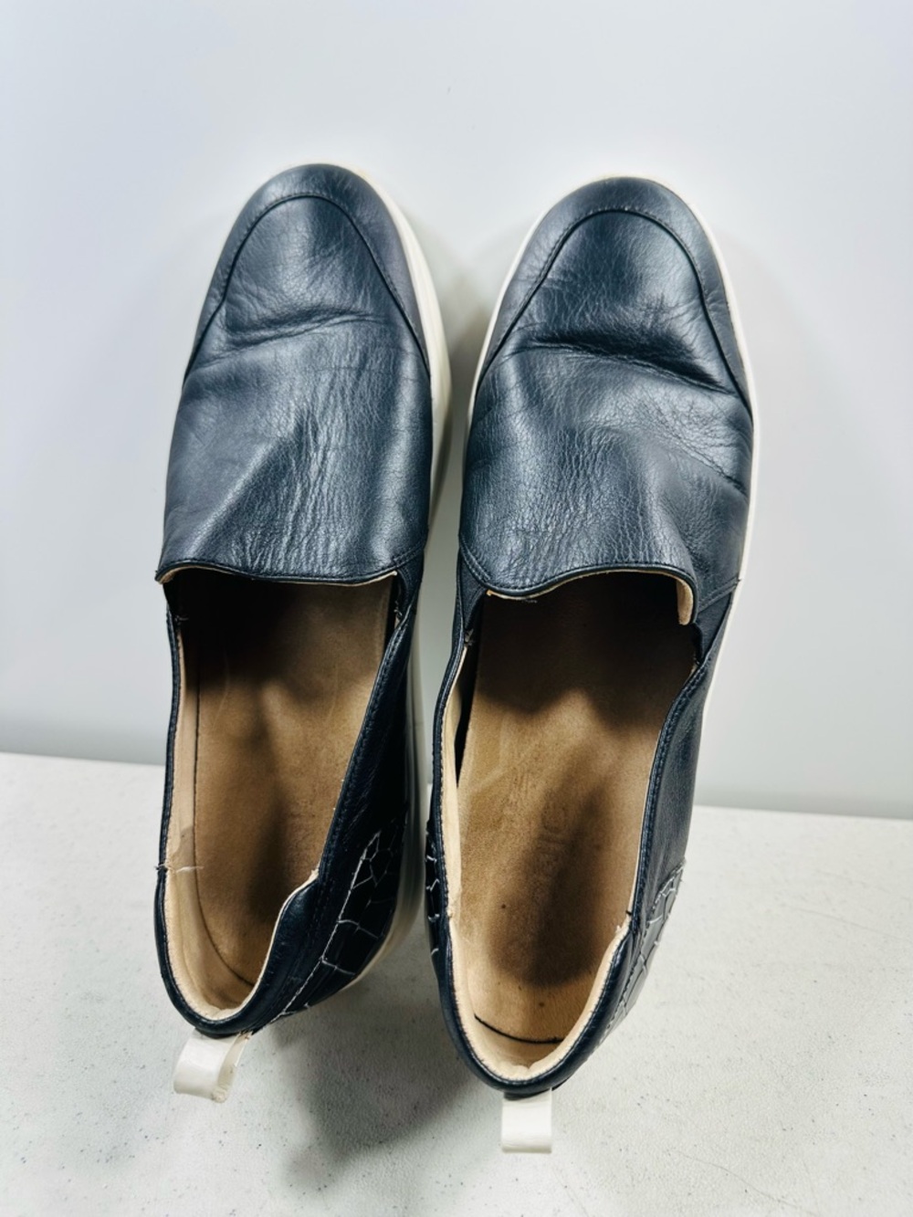Vionic Penelope Leather Women Slip On Shoes Sneakers Size 11  Black - Picture 5 of 7